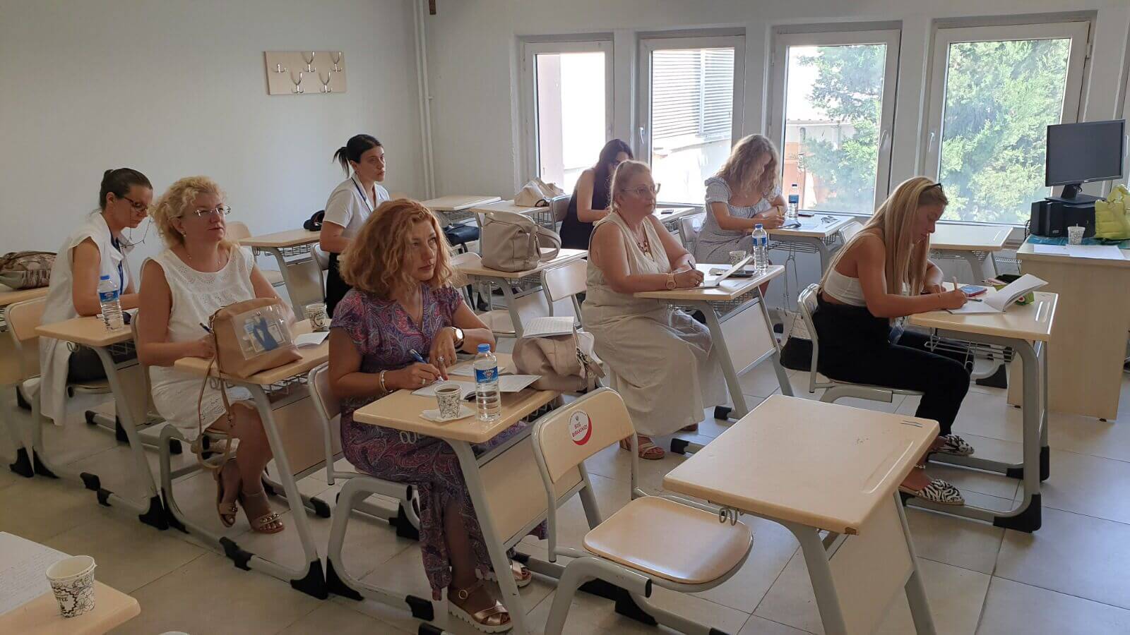 Sırp Öğrenciler GAÜN TÖMER’de yazma ve konuşma dersleri yapıyor.